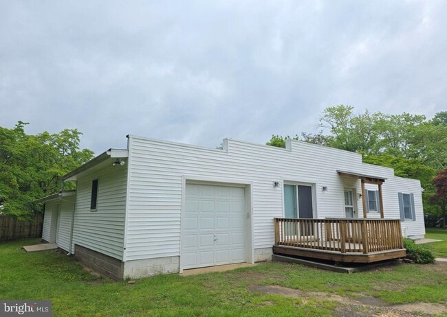 Building Photo - 4838 Landis Ave