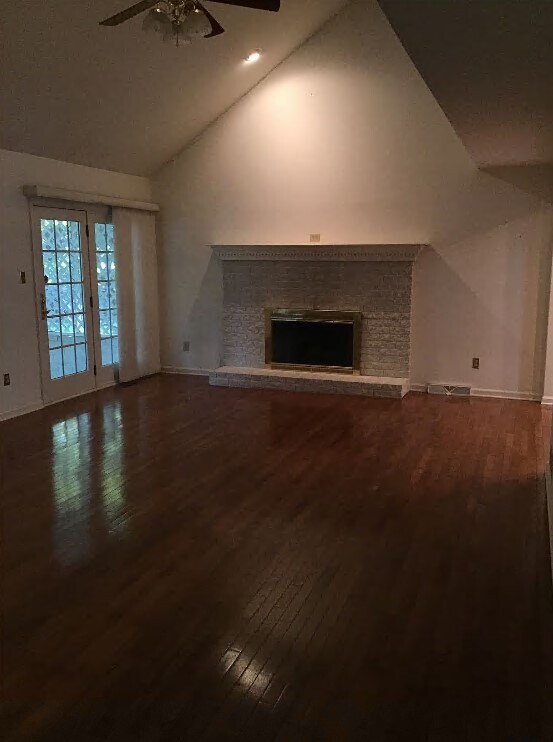Building Photo - 6921 Fairway Oaks