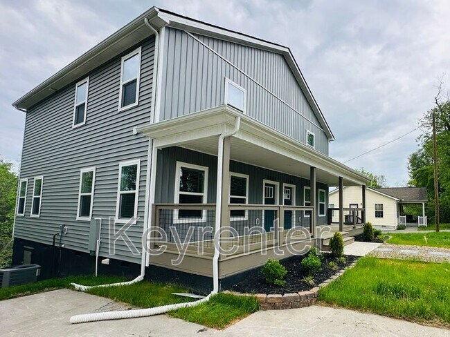 Foto del edificio - 2707 Summit Ave