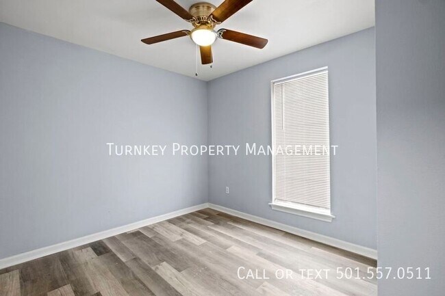Foto del edificio - 1615 Maple St
