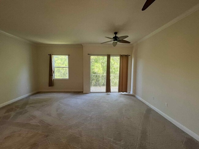Building Photo - 12547 SE Old Cypress Dr
