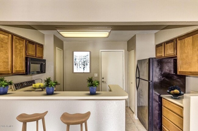 Building Photo - 4901 S Calle Los Cerros Dr