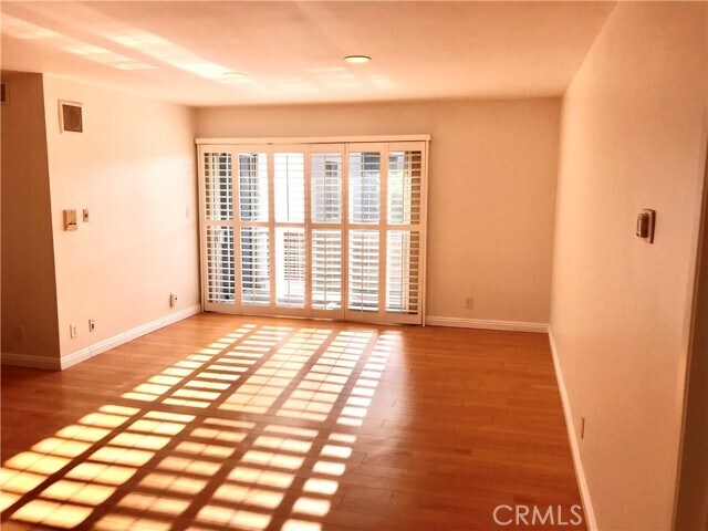 Building Photo - 6251 Coldwater Canyon Ave