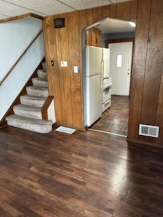 Foto del edificio - 3333-3335 Parkview Ave