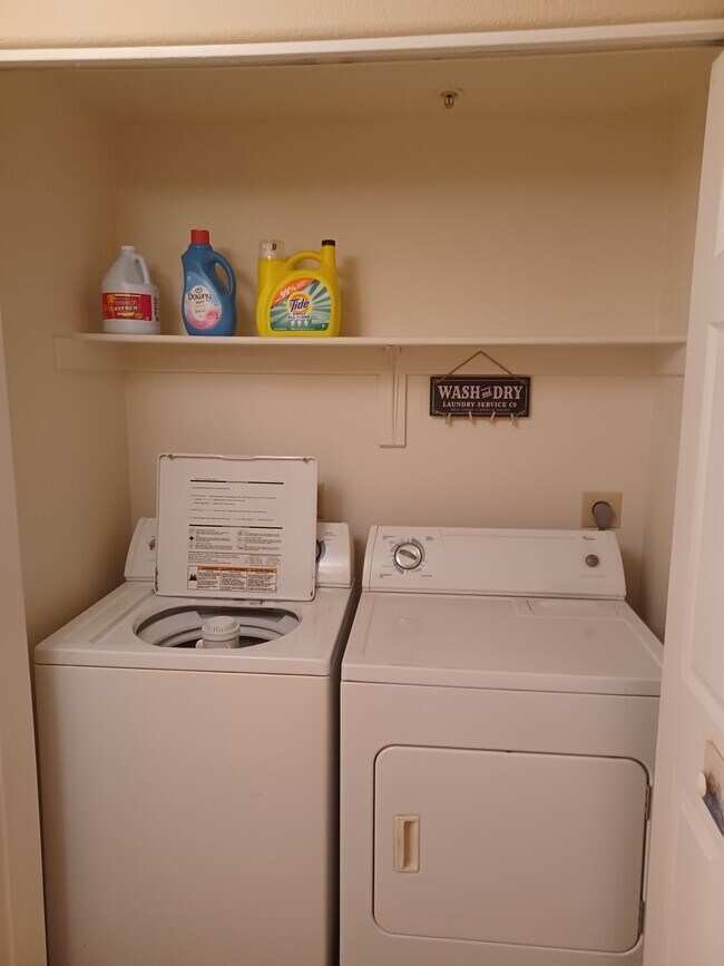 Foto del edificio - 750 E Northern Ave