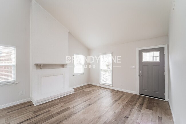 Foto del edificio - New Year, New Home Ambitions! 4BED 2BATH –...