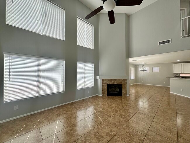 Foto del edificio - 6757 W Firebird Dr