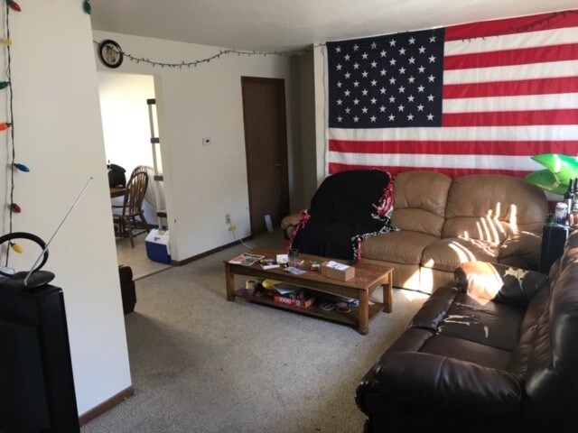 Foto principal - 518 17th St S