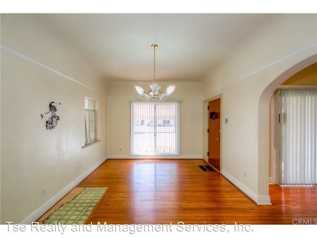 Foto del edificio - 1908 Edgewood Dr