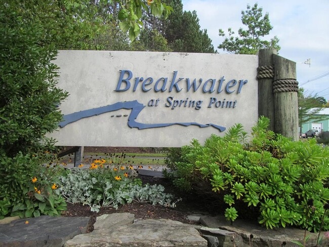 Building Photo - 148 Breakwater Dr