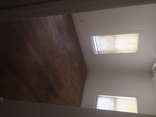 Foto del edificio - 3015 S Norton Ave