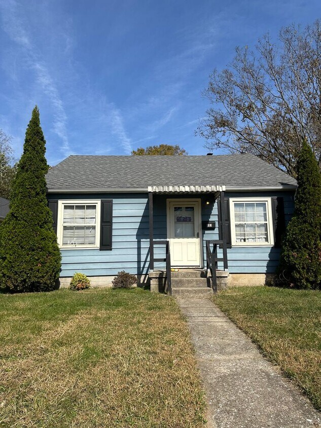 Building Photo - PRE- LEASING for 26-27