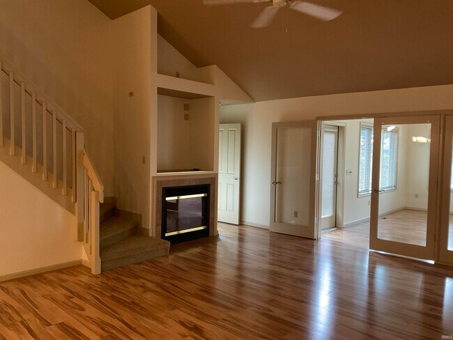 Building Photo - 4418 Manistee Dr