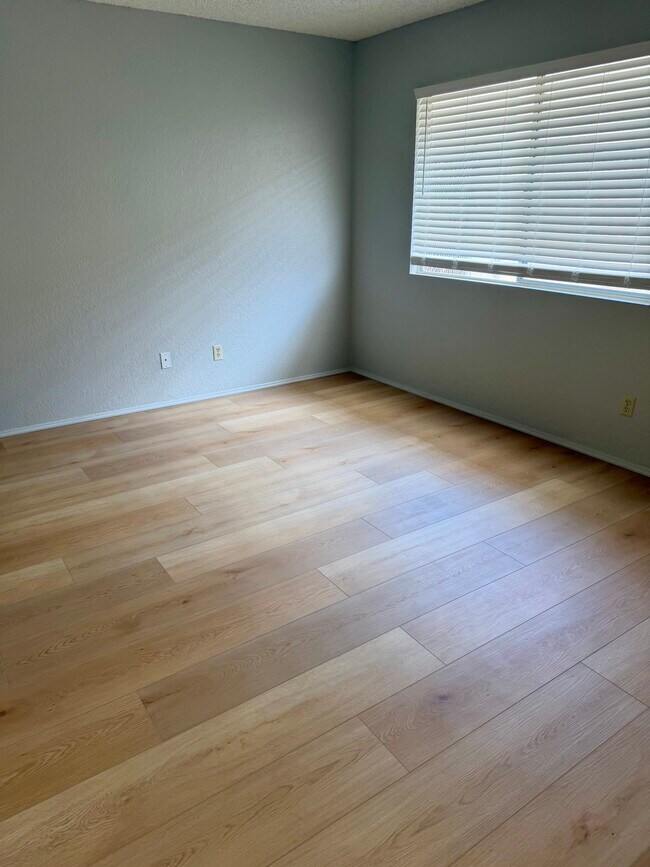 Foto del edificio - 2207 Woodberry Ave