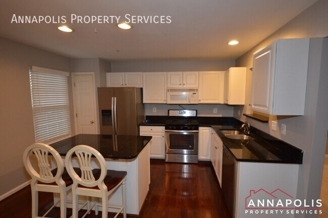 Foto del edificio - 546 Francis Nicholson Way