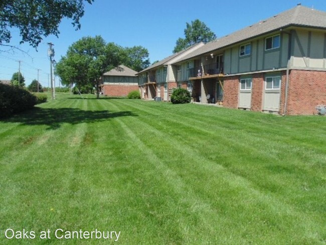 Foto del edificio - 1 br, 1 bath Apartment - Oaks at Canterbur...