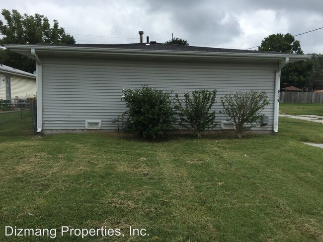 Foto del edificio - 409 E Downing St