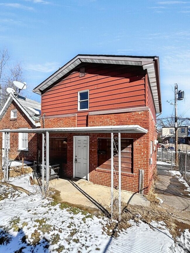 Building Photo - 4448 Minnesota Ave