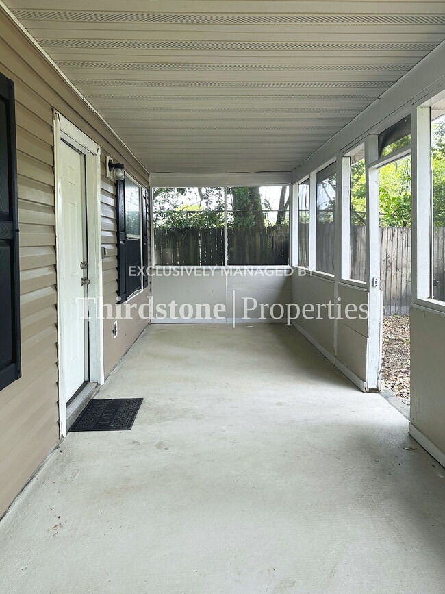 Foto del edificio - 2148 Baldwin St