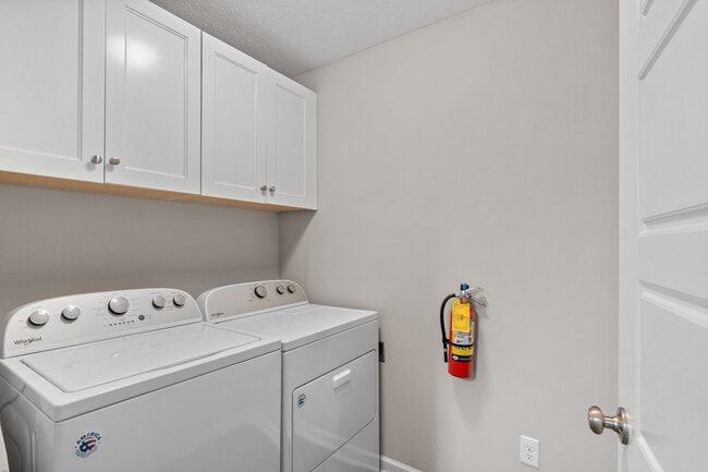 LEGENDS 2 BR | 2 BA - Washer & Dryer Hook-UP - Legends at Armour Avenue