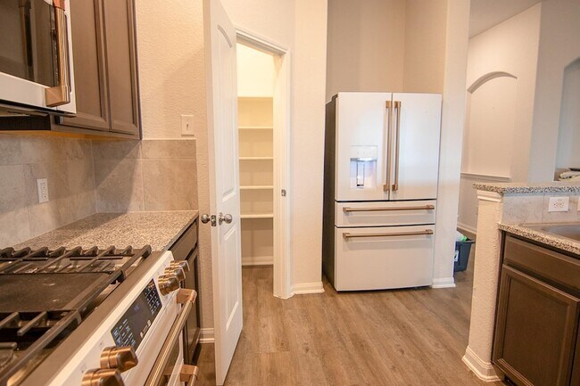 Foto del edificio - 1515 Alice DR