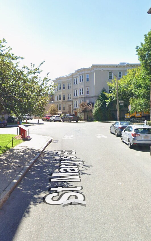 Primary Photo - 71 Saint Marys St