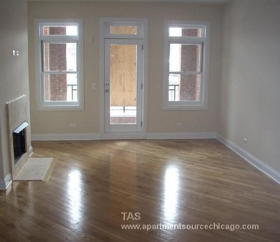 Foto del edificio - 2328 N Greenview Ave
