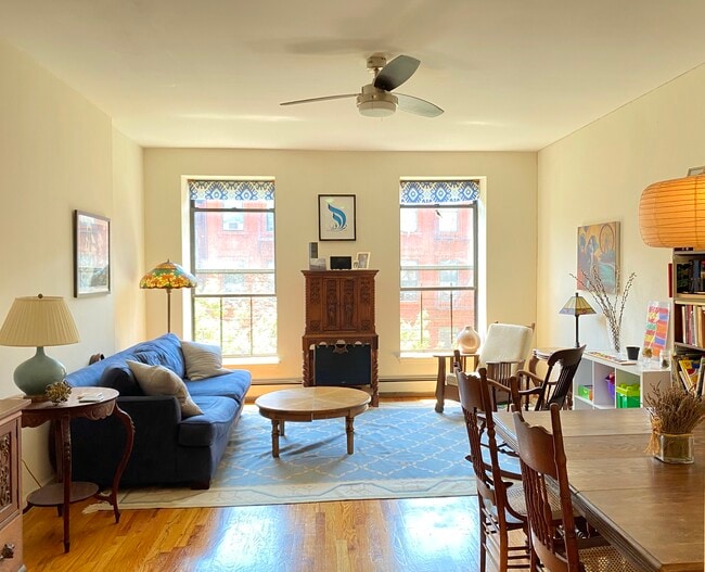 Living Room - 257 W 123rd St