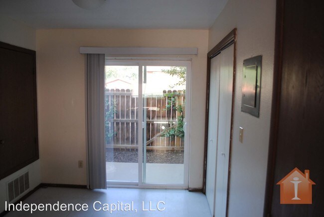 Building Photo - 2814 Parque De Oeste Dr