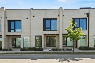 Building Photo - 3440 Red Moon Wy
