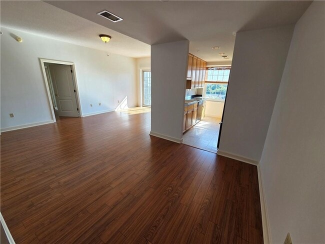 Building Photo - 195 14th St NE