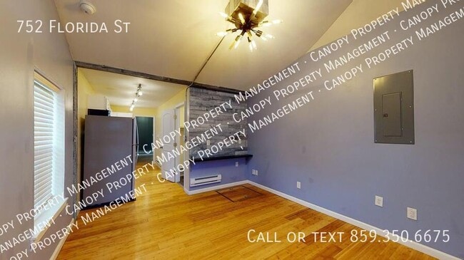 Photo - 752 Florida St House