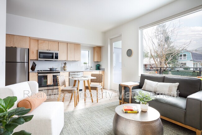 Foto del edificio - 1260 Quincy St