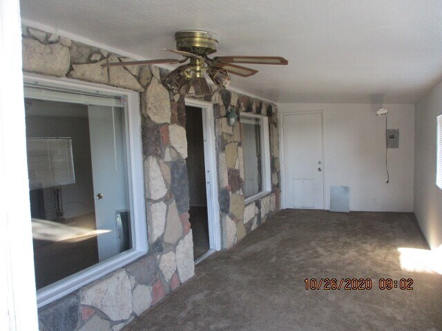 Building Photo - 10 E Bonanza Rd
