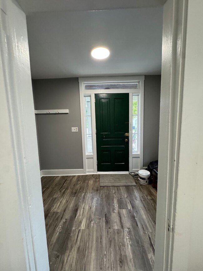 Foto del edificio - 942 Woodlawn Ave