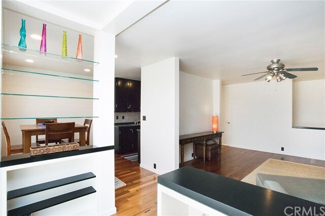 Foto del edificio - 530 Cliff Dr