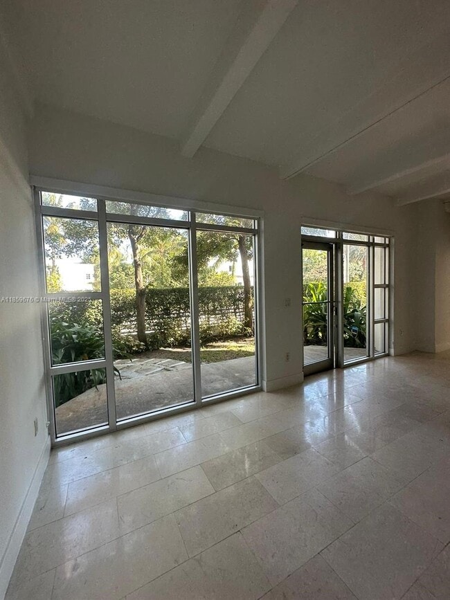 Building Photo - 7728 Collins Ave