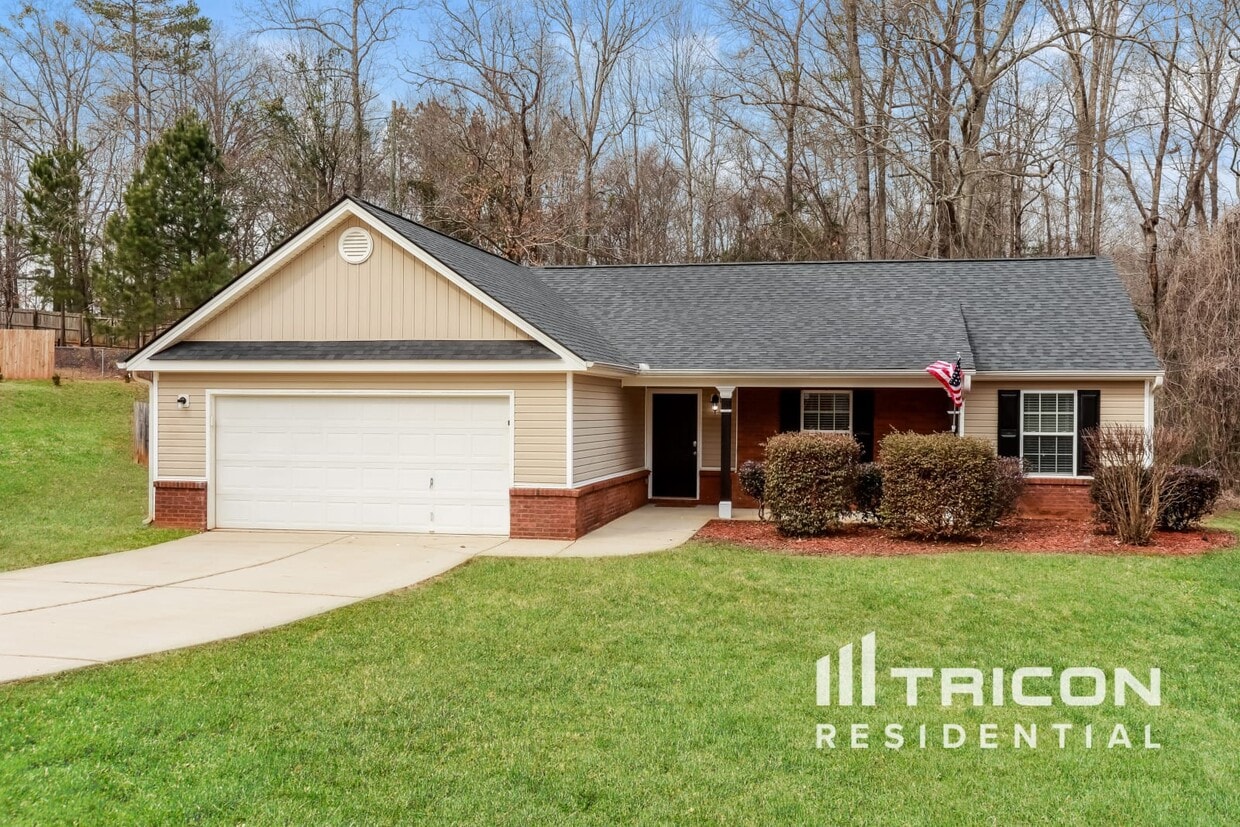 Primary Photo - 1604 Bismarck Circle Winder GA