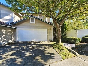 Building Photo - 2160 NW Pacific Elm Dr