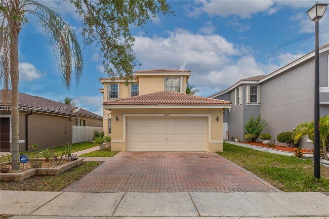 Foto del edificio - 14841 SW 20th St