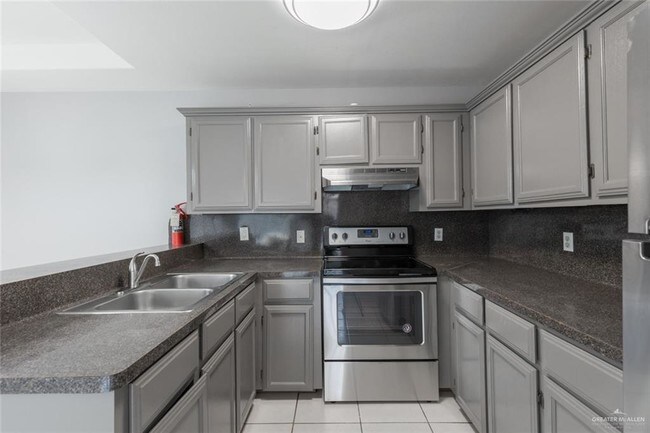 Building Photo - 2714 Ringold Cir