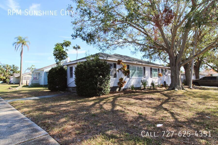 Foto principal - Bright & Spacious 2-Bedroom, 2-Bath Home o...