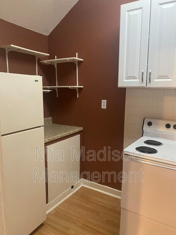 Foto del edificio - 638 E 37th St