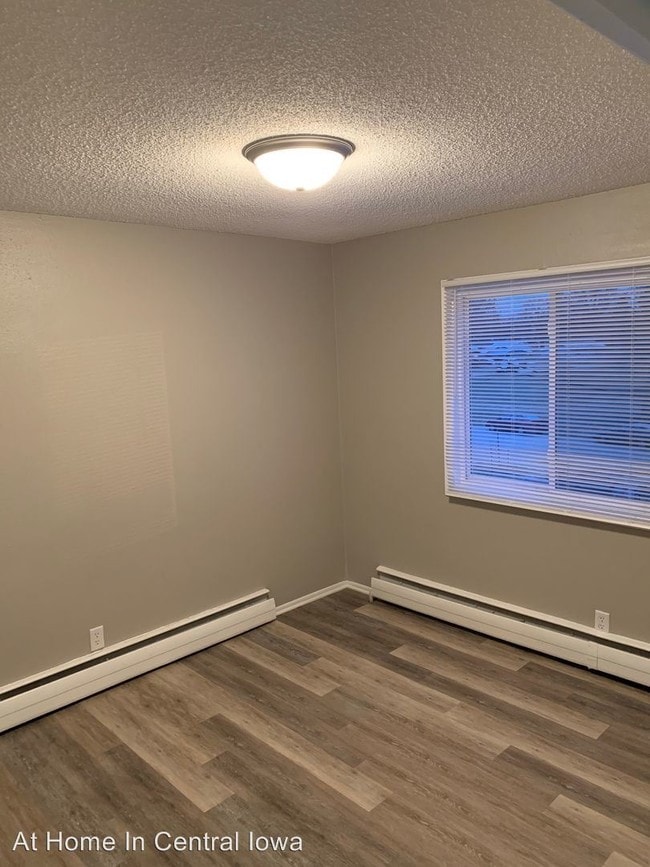 2125 Indianola Ave, Des Moines, IA 50315 Room for Rent in Des Moines