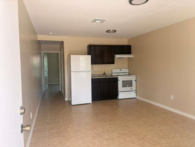 Building Photo - 4018 San Agustin Ave