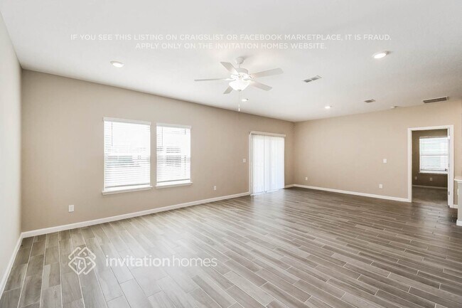 Foto del edificio - 6764 Tidal Crk Ln