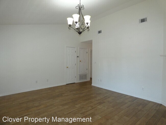 Foto del edificio - 3 br, 2 bath House - 5748 Charmonte Way