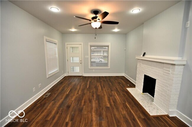 Foto del edificio - 2959 N Delaware St