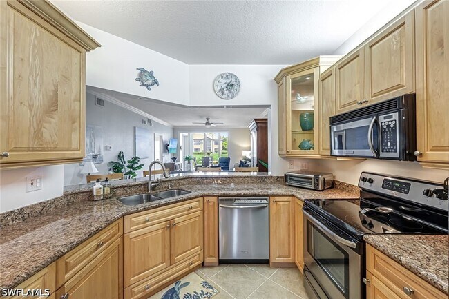 Foto del edificio - 832 Tanbark Dr