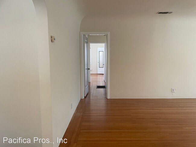 Building Photo - 2 br, 1 bath House - 5240 T Street